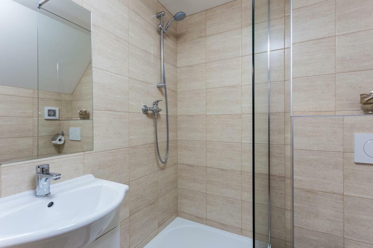 Attic Rooms Tábor Εξωτερικό φωτογραφία